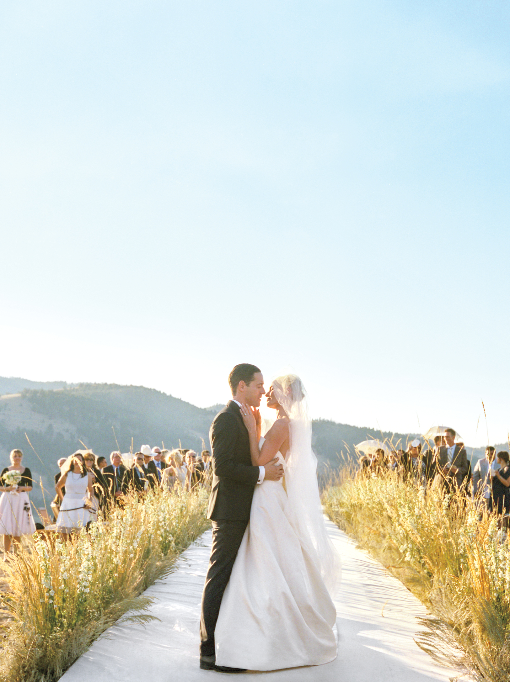 Celebrity weddings are going low-key | wtsp.com, image size:1625x2175