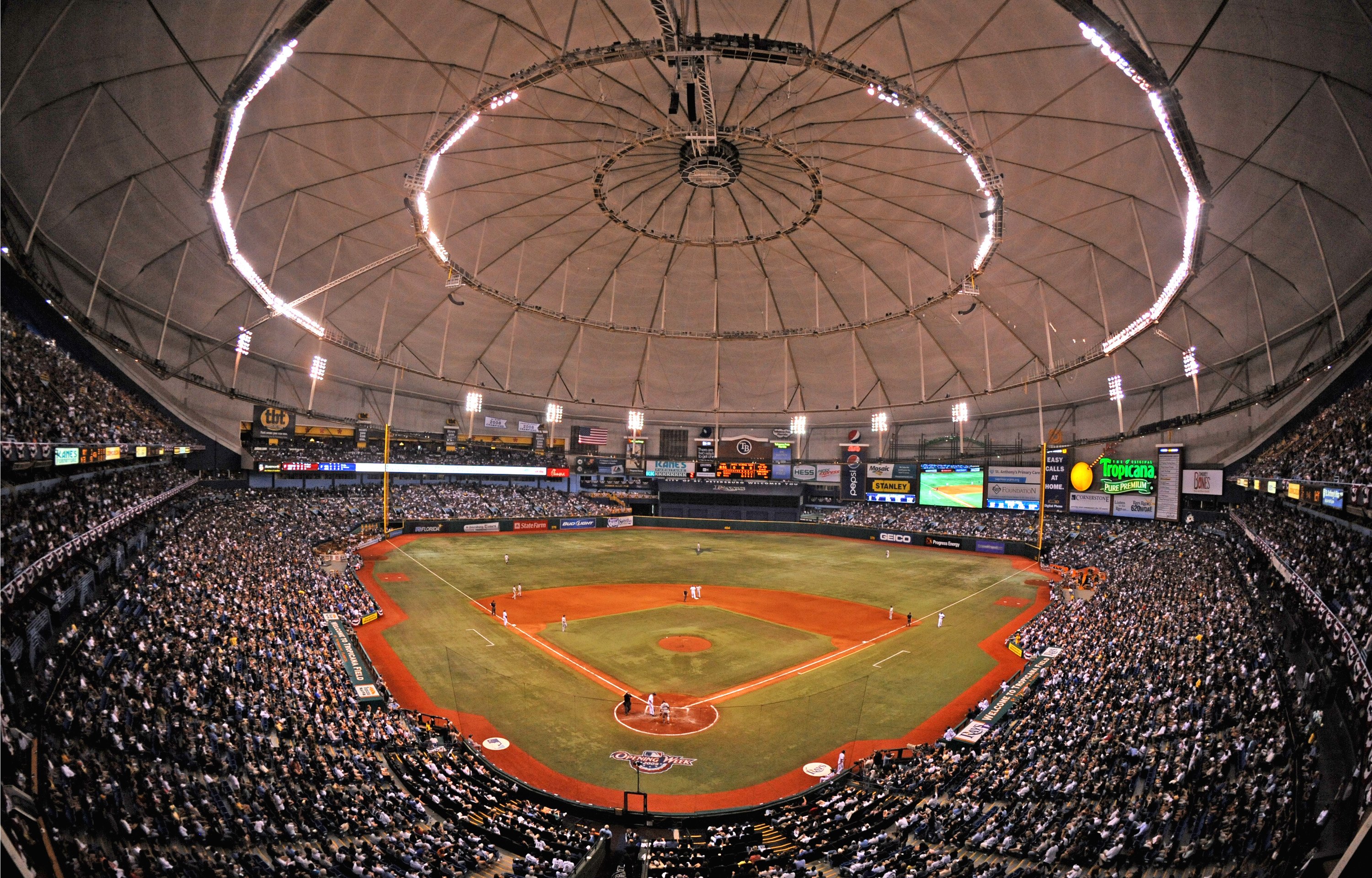 5 great reasons to go to the Rays game Sunday