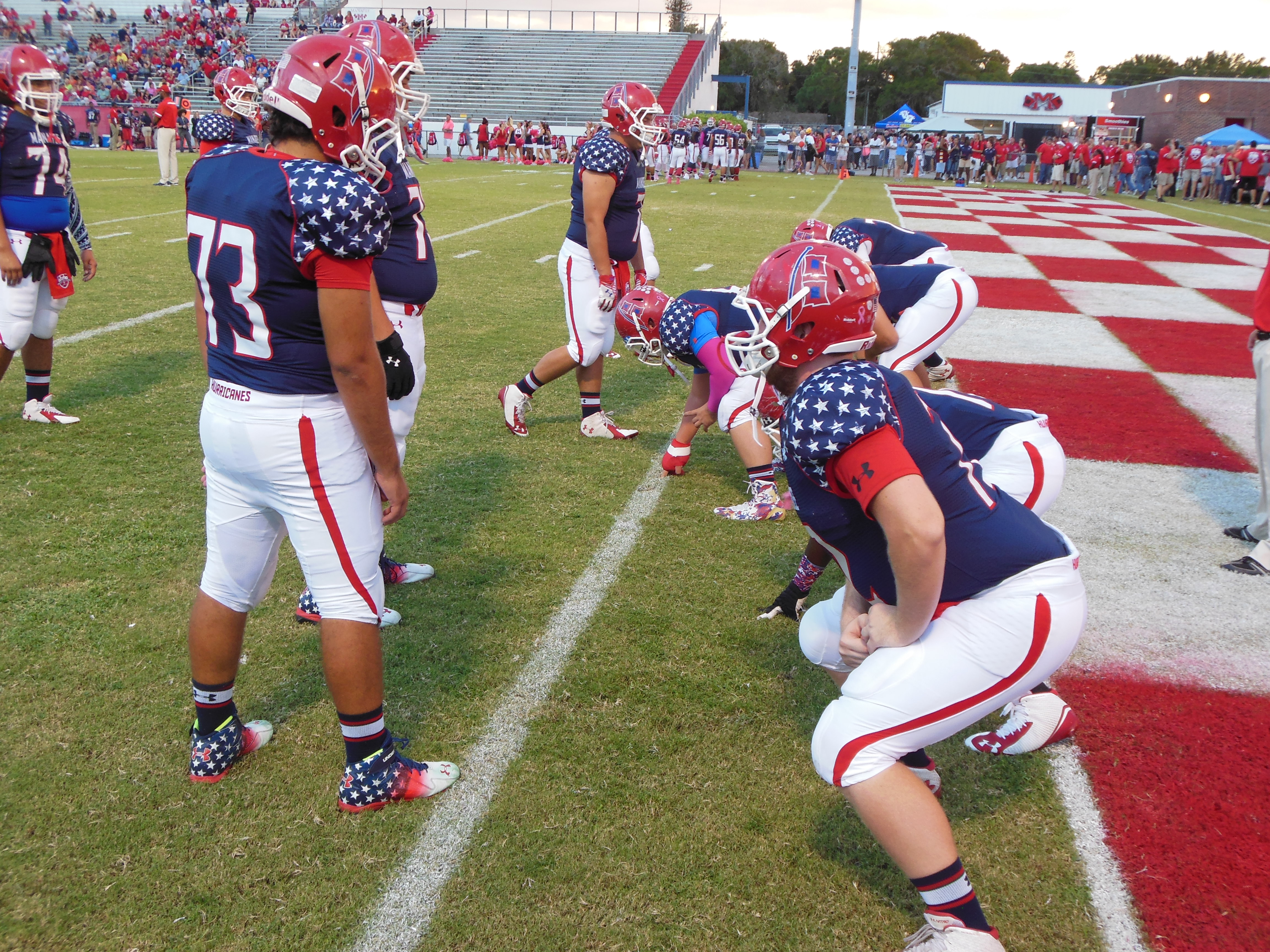 Manatee Hurricanes Win On Homecoming 31 12 Over Palmetto Wtsp Com