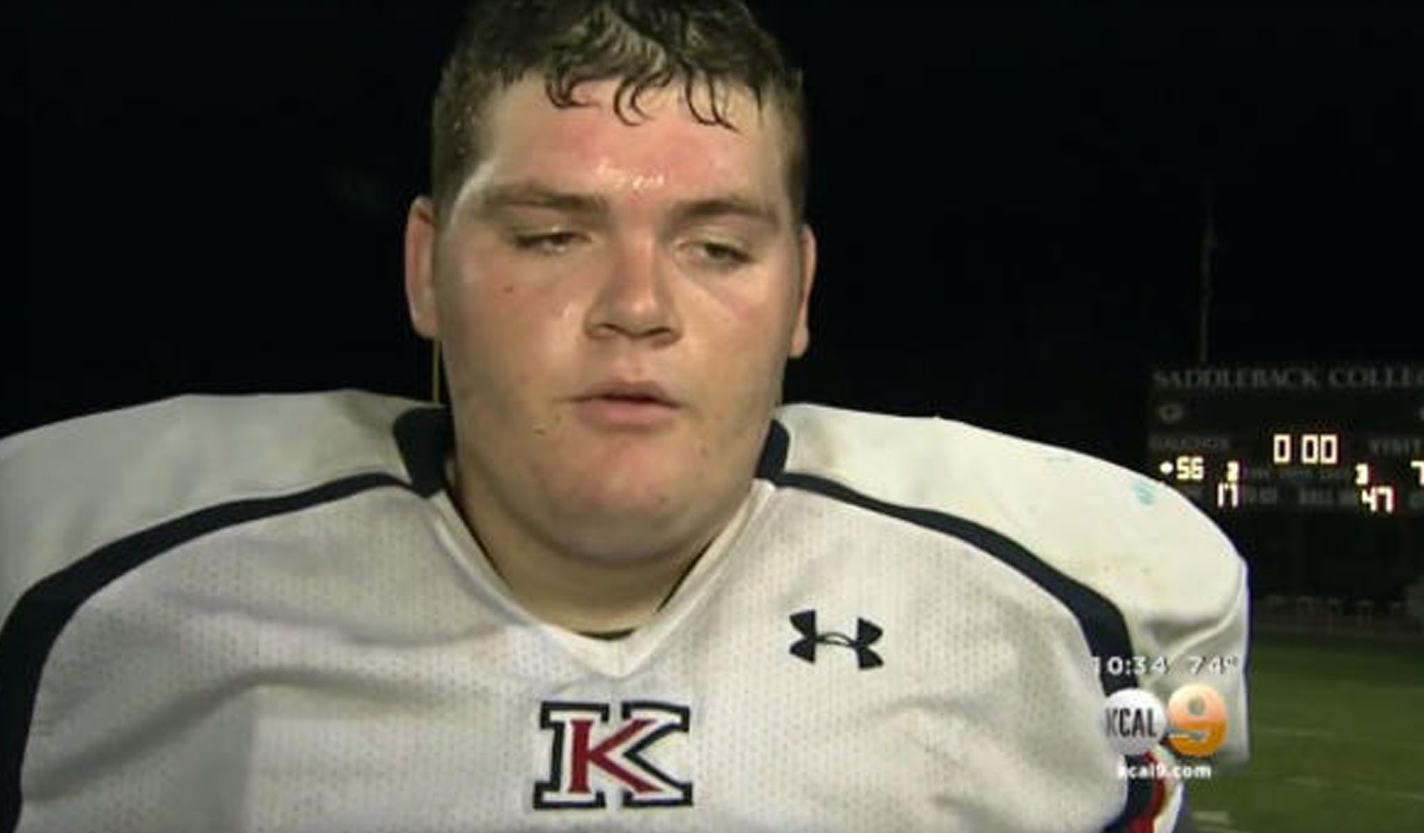 7-foot, 400-pound high school senior possibly largest football player