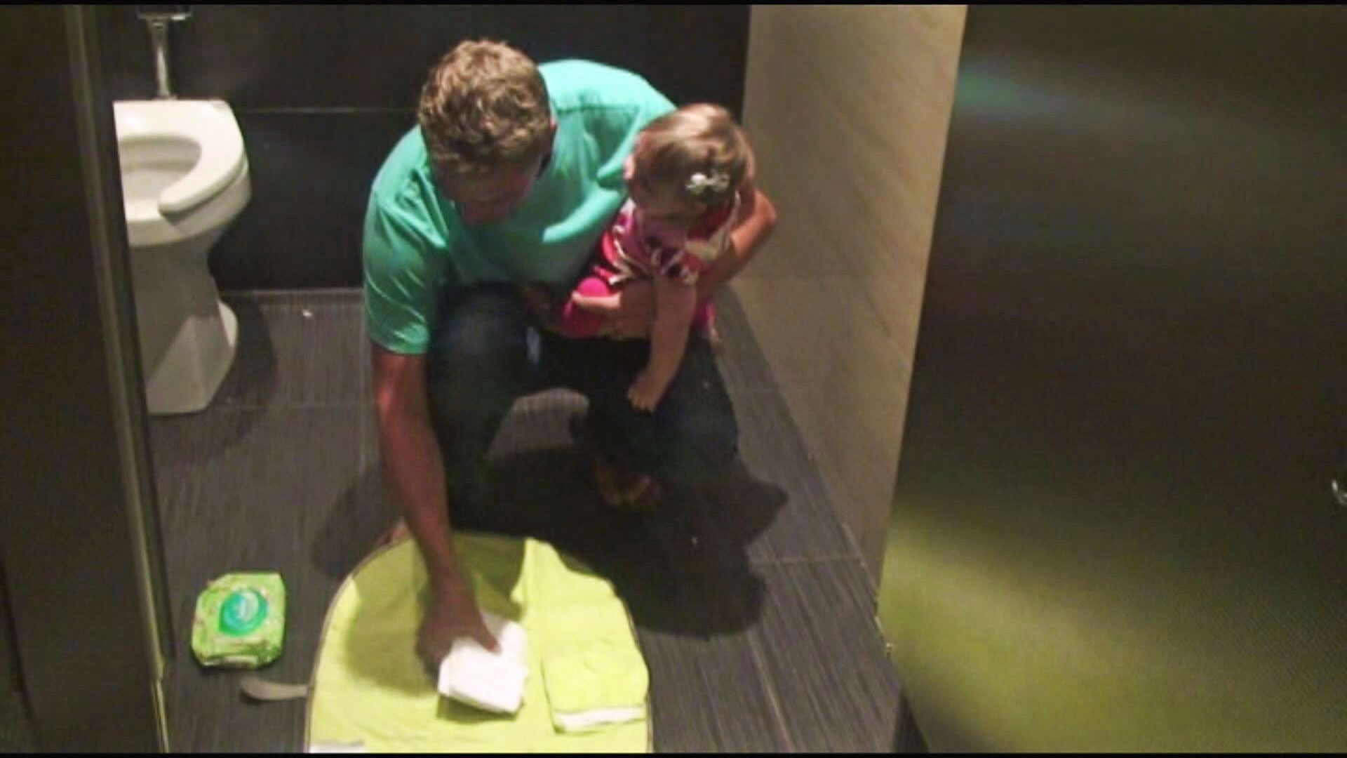 Local dad pushes for changing tables in men's rooms