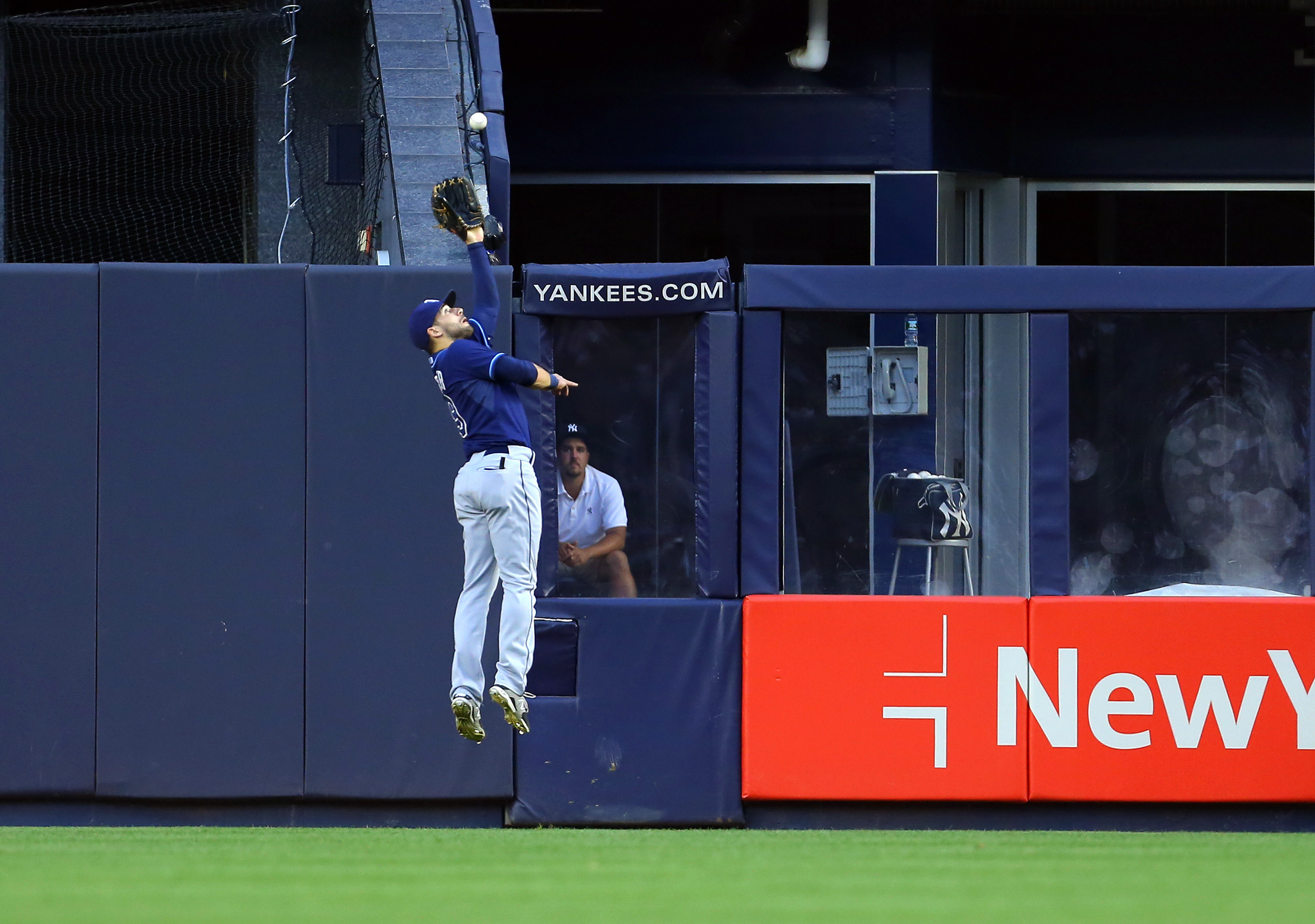 True value: Center fielders Kevin Kiermaier, Kevin Pillar are gold in  defense-first era