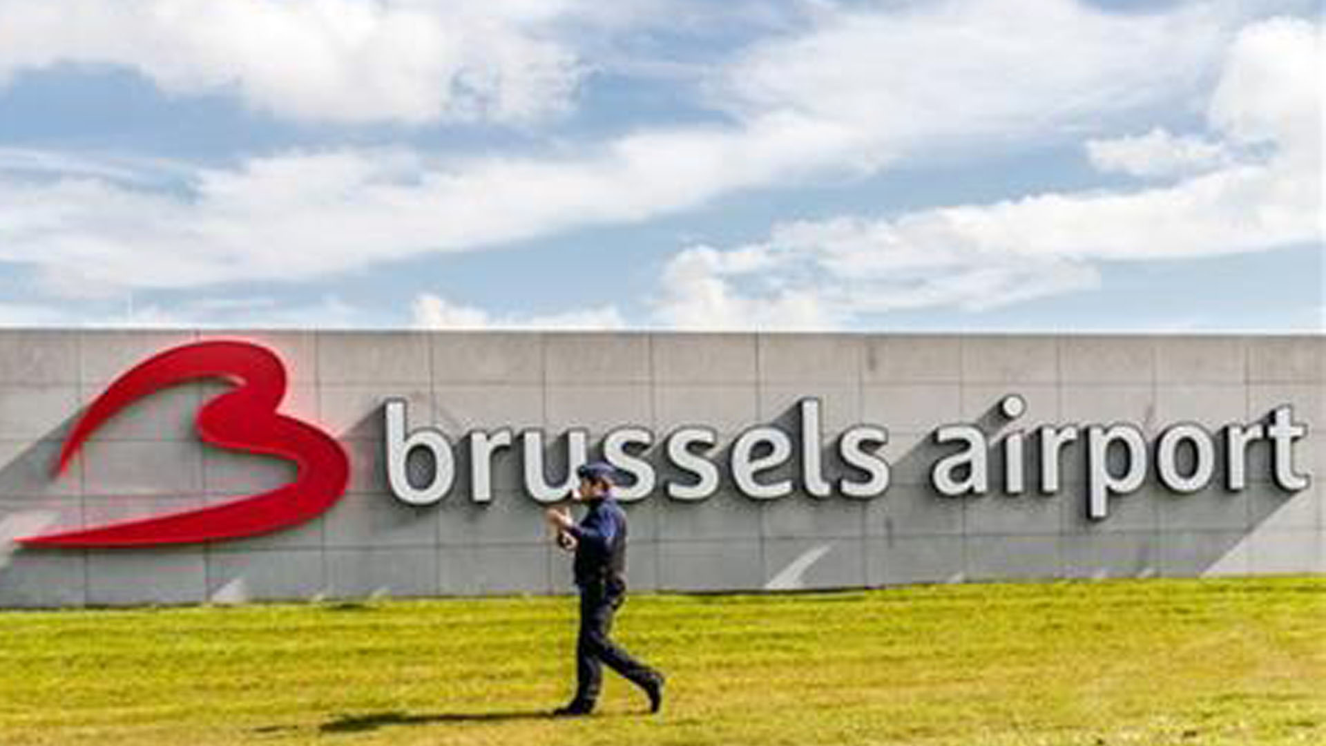 1st passenger flight leaves Brussels since March 22 attacks