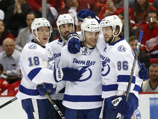 Palat's goal lifts Lightning