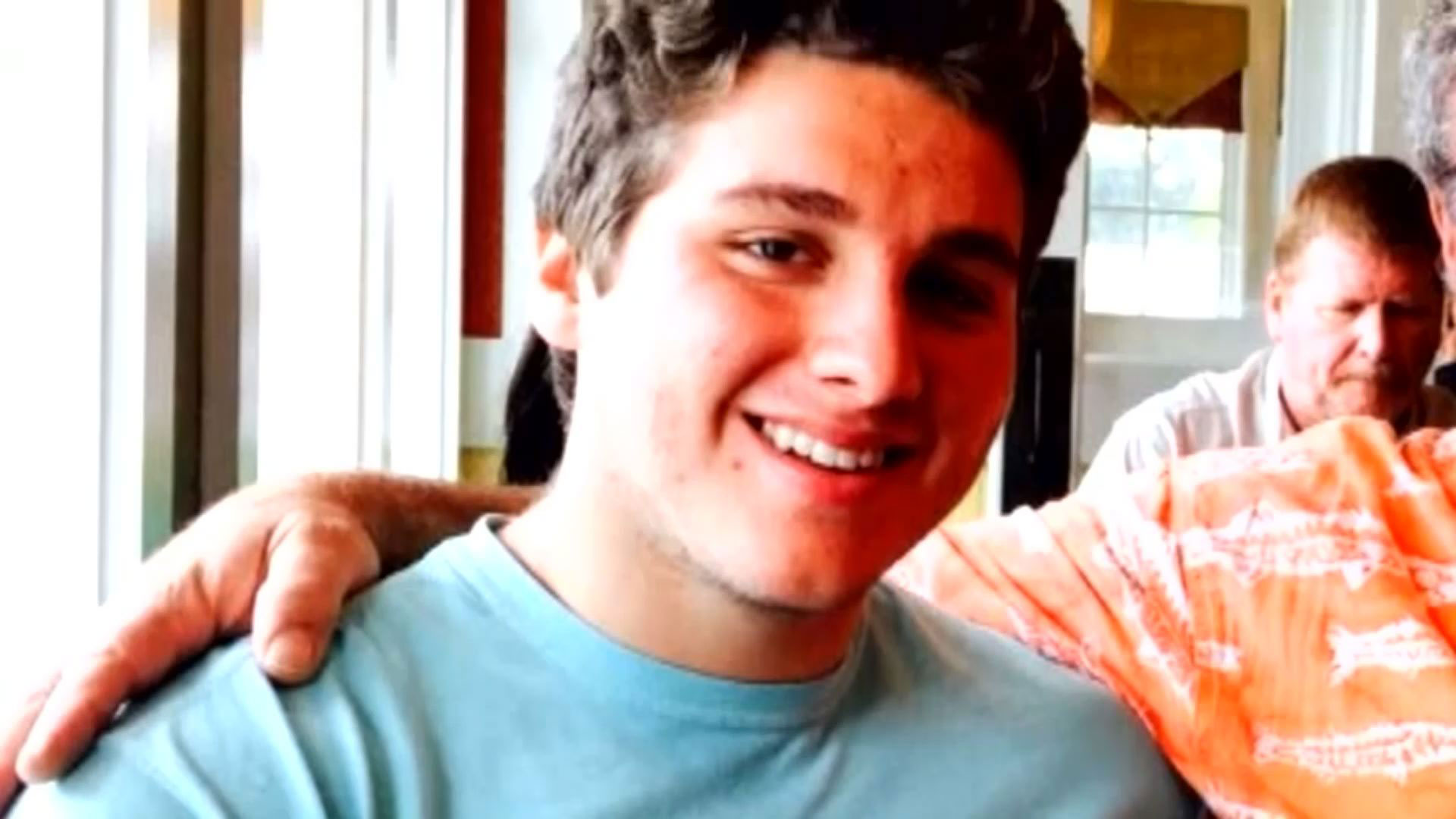 Did accused face-biting killer drink chemicals from victims' garage? | wtsp.com