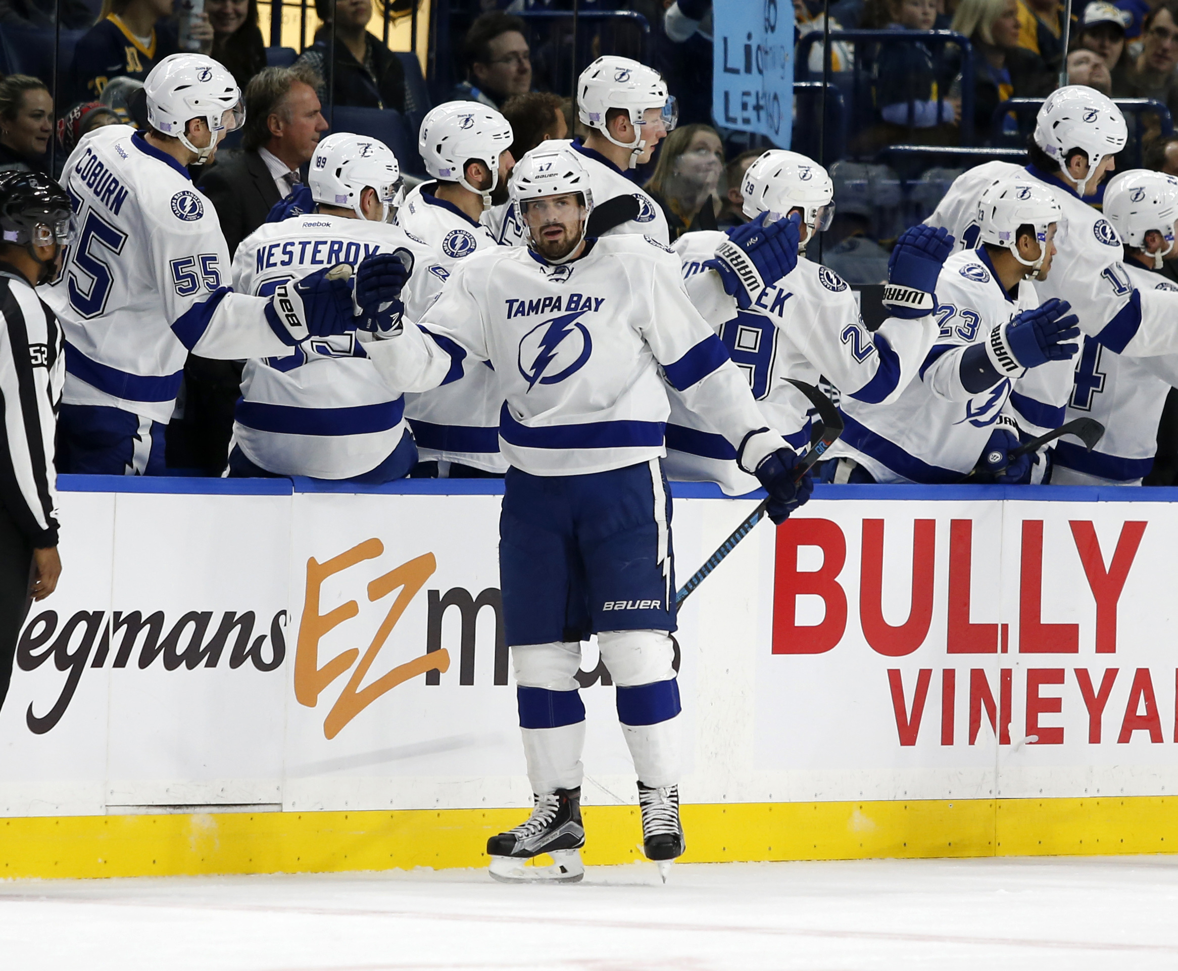 Killorn leads Lightning to 41 win over Sabres