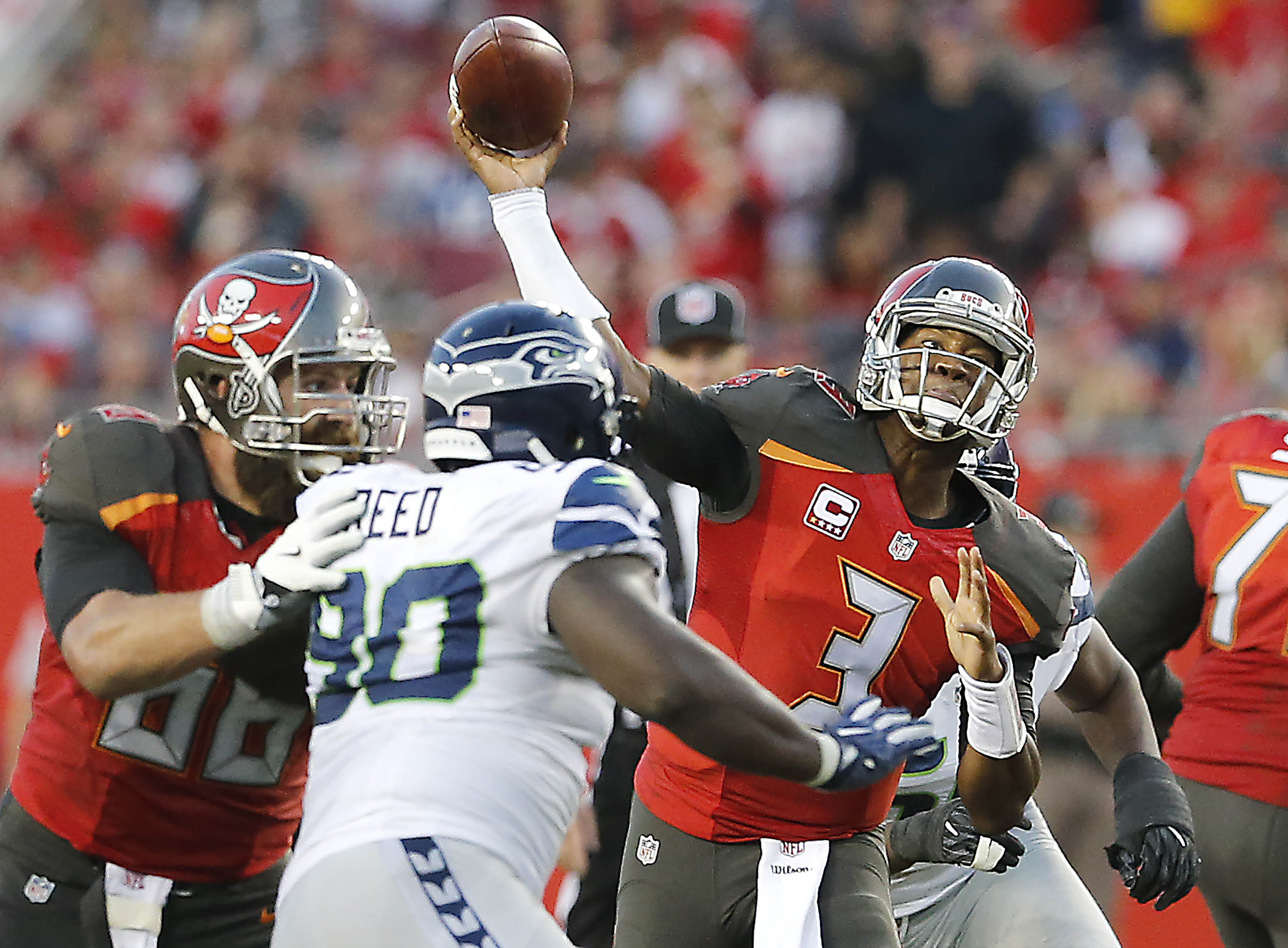 5 Bucs to Watch Against the Seattle Seahawks in Week 10