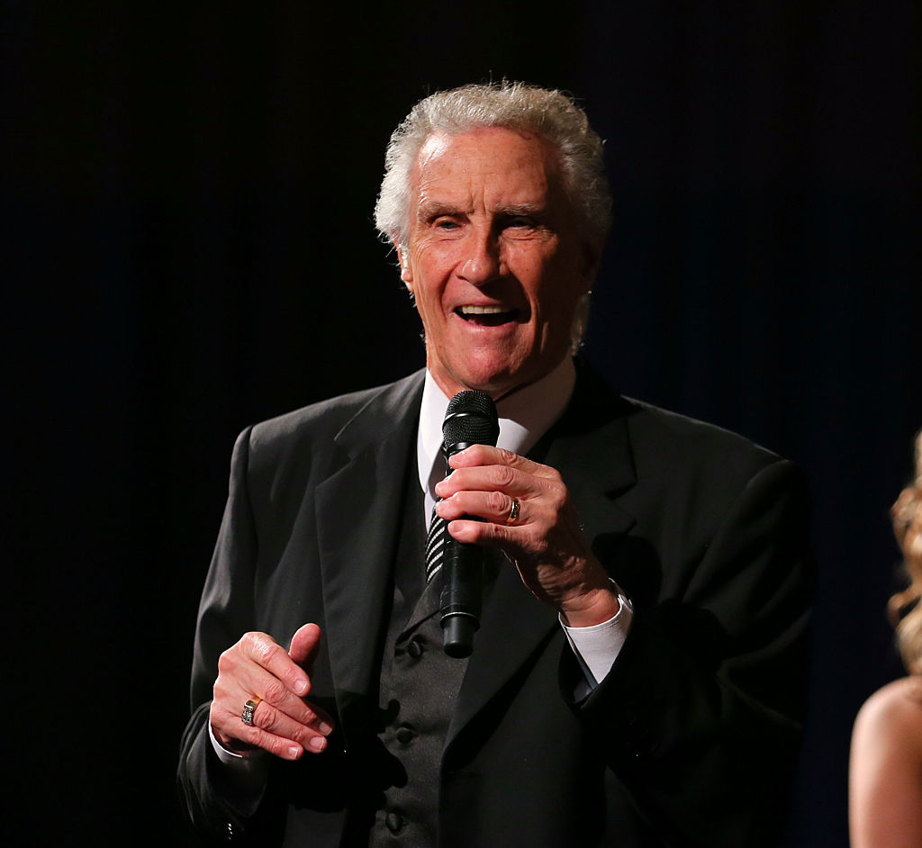 Decades Old Slaying Of Righteous Brothers Singers Ex Solved 0938