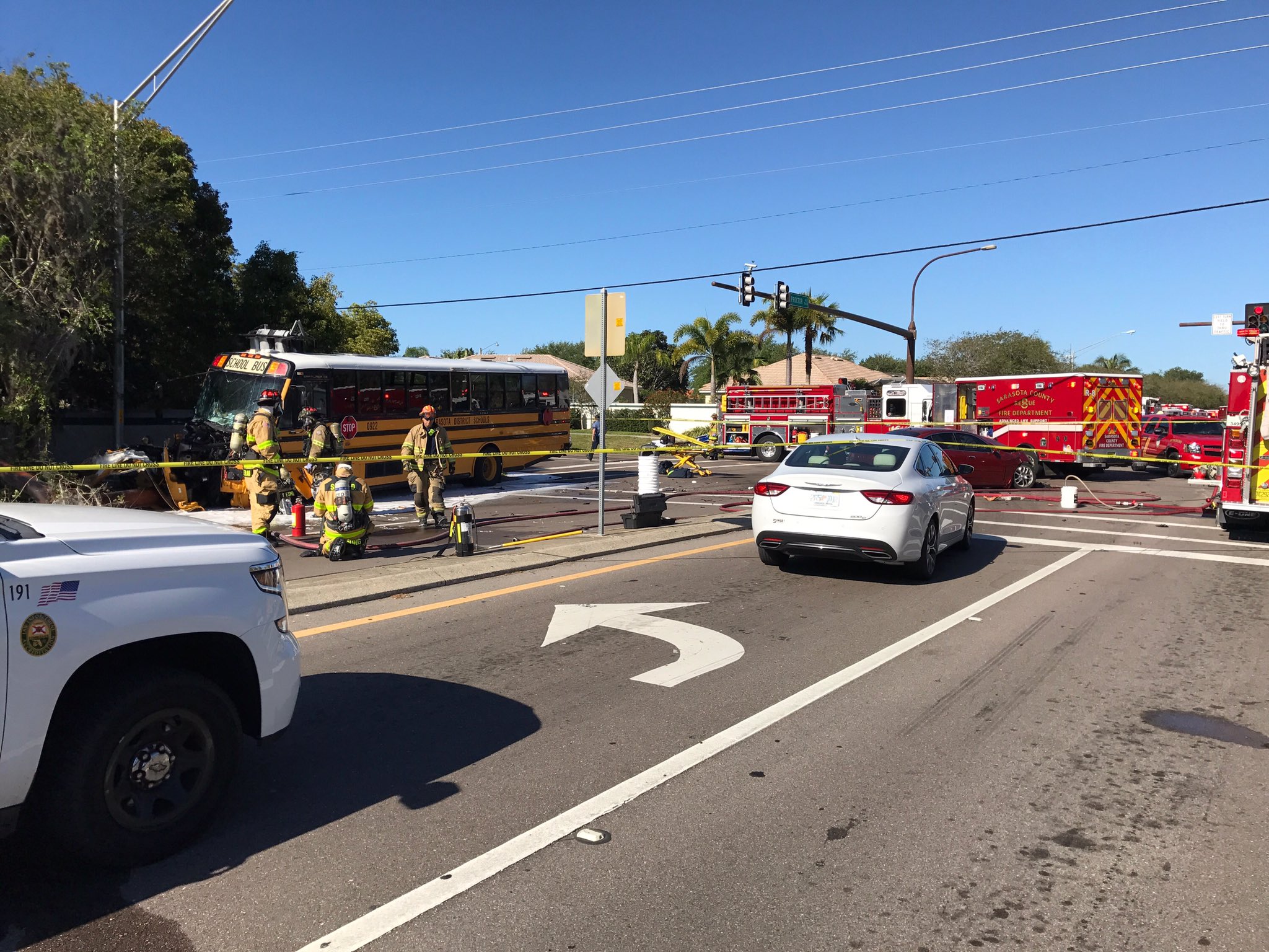 7 students injured in Sarasota County school bus crash | WTSP.com