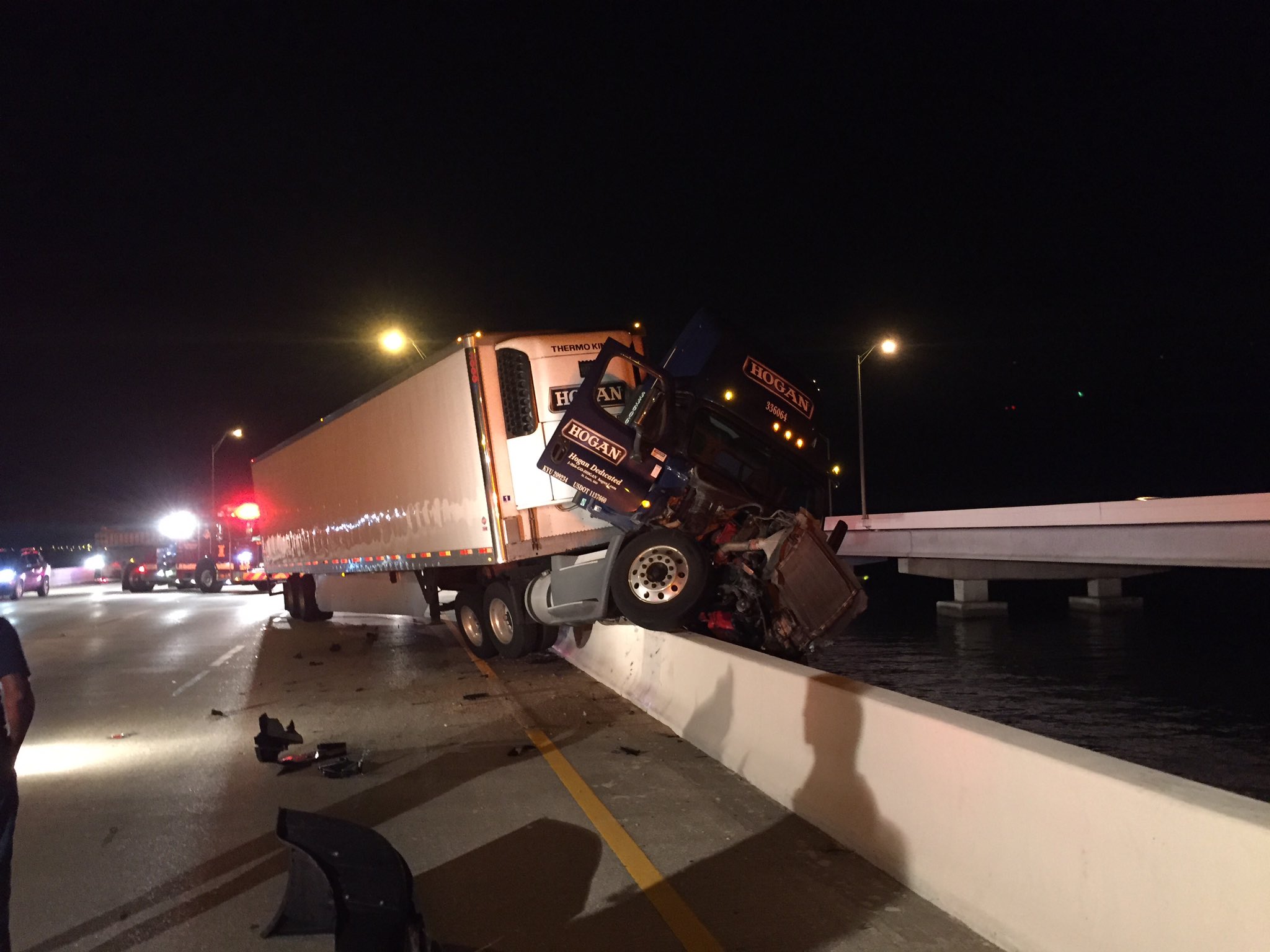 Live Traffic Cam Howard Frankland Bridgepopup Modals - awujsxt