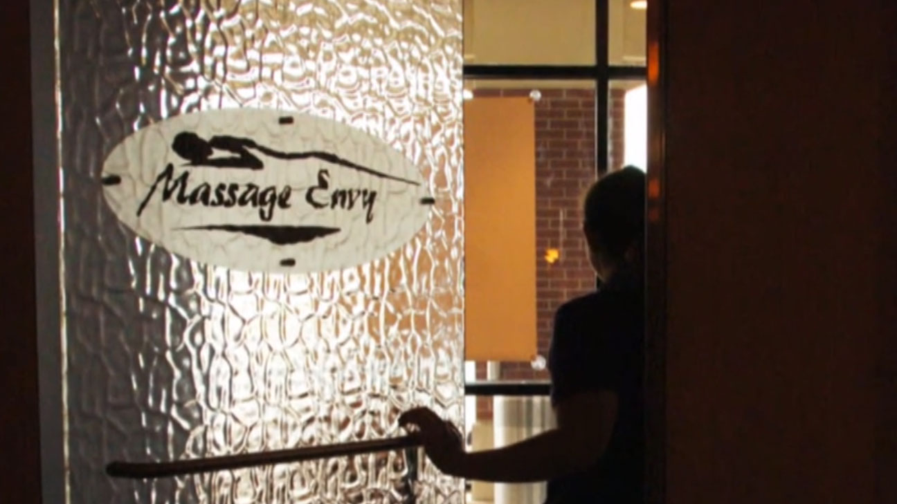 Massage Envy Therapists Accused Of Sexual Assault By More Than 180 Women 9938