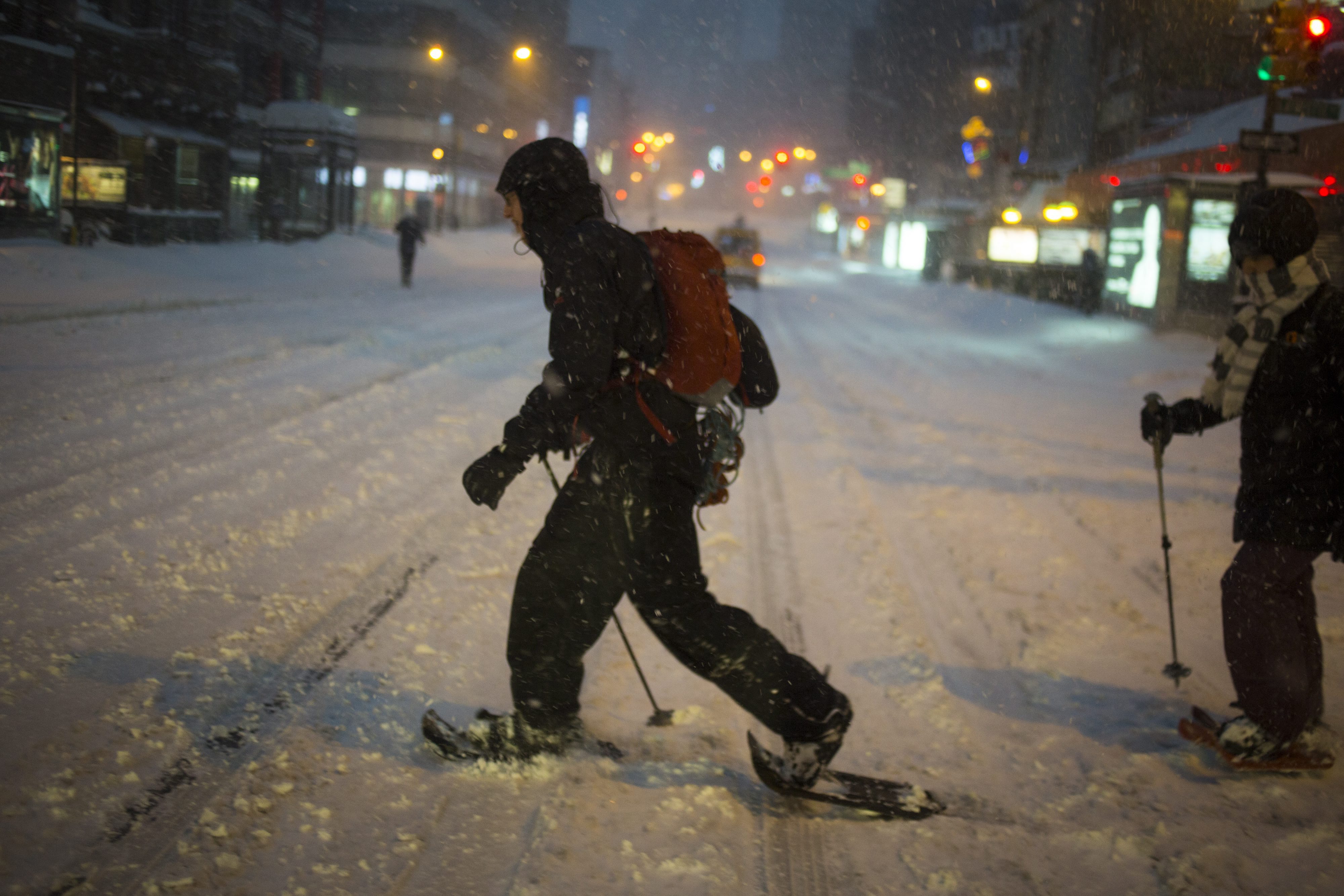 Battered East Coast begins digging out from deadly blizzard | wtsp.com