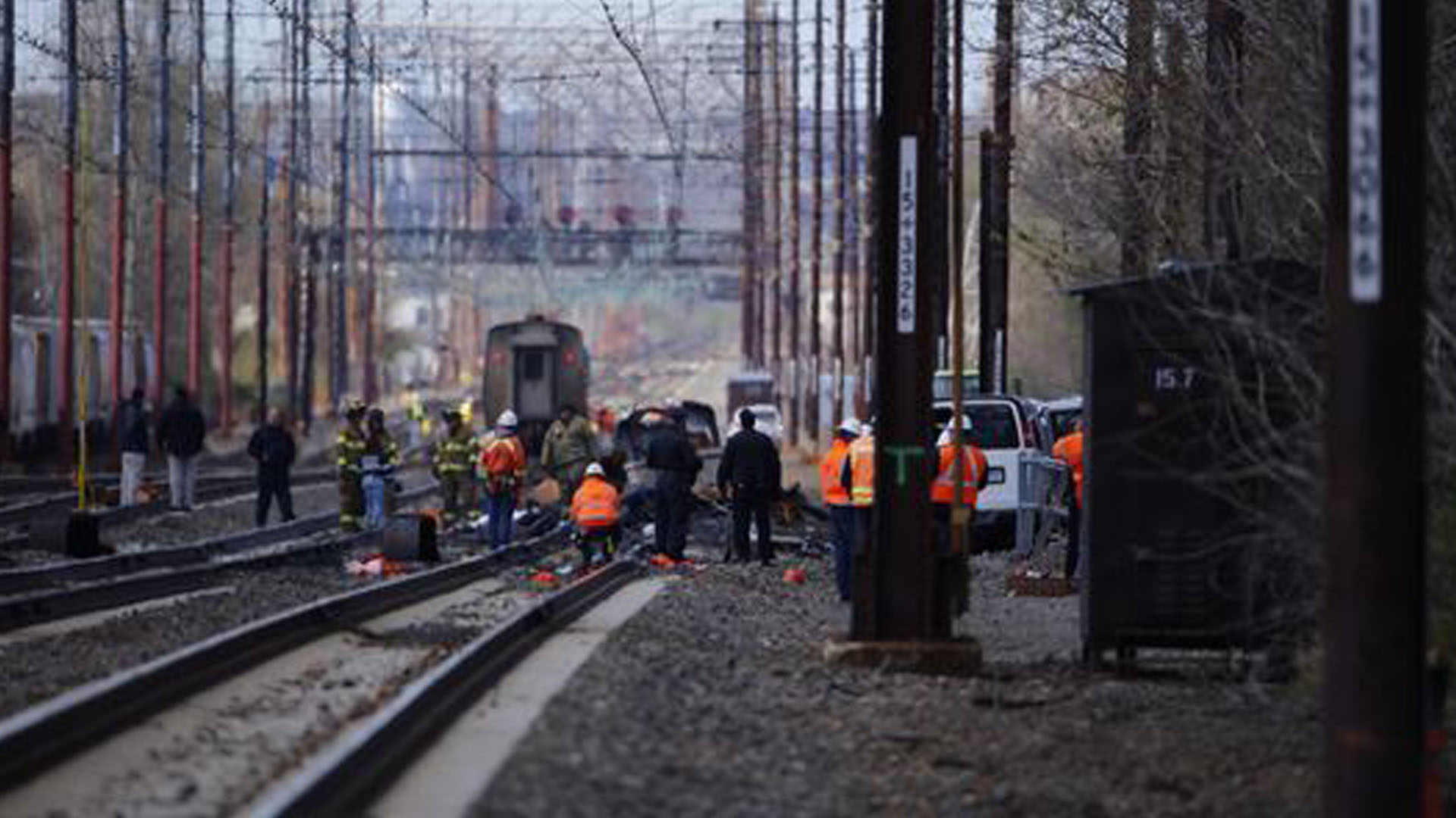 Two killed after Amtrak train slams into backhoe | wtsp.com